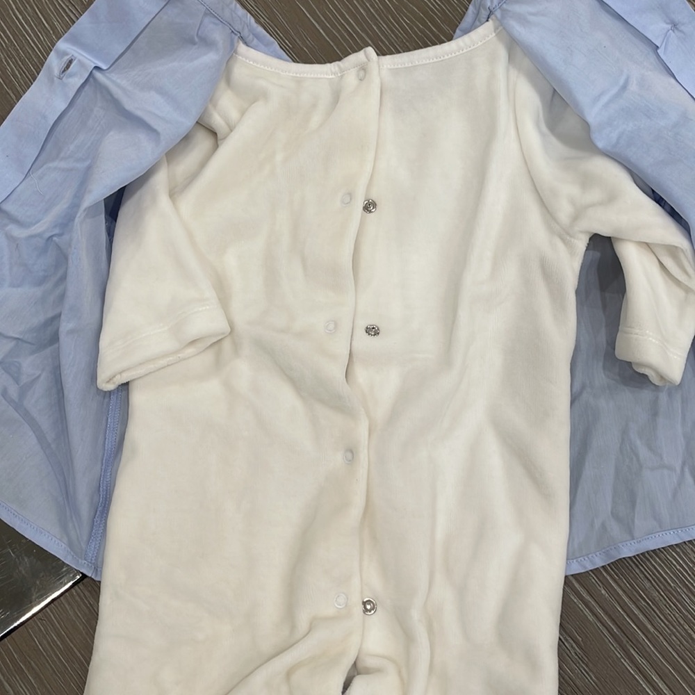 Givenchy - Picture 5 of 5